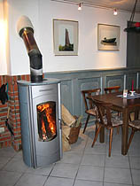 09_ofen.jpg (25018 Byte)